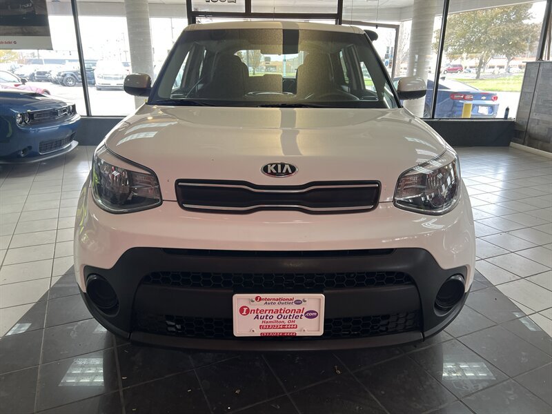 Used 2019 Kia Soul FWD image 3