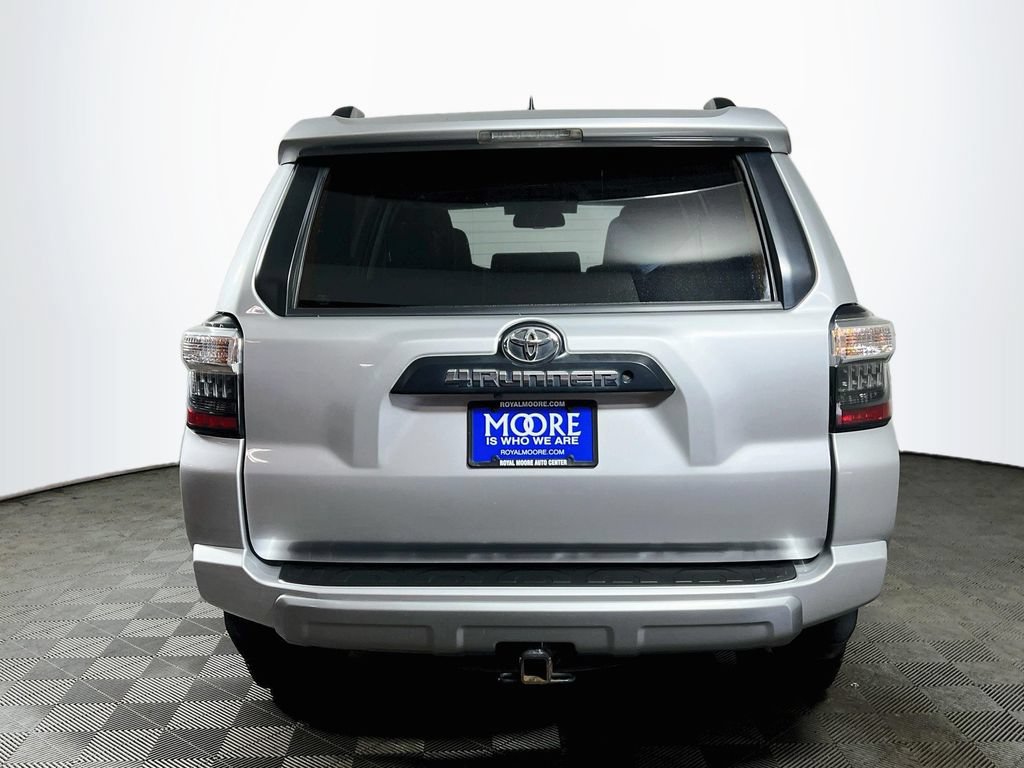 Certified 2019 Toyota 4Runner TRD Off-Road Premium AWD/4WD image 6