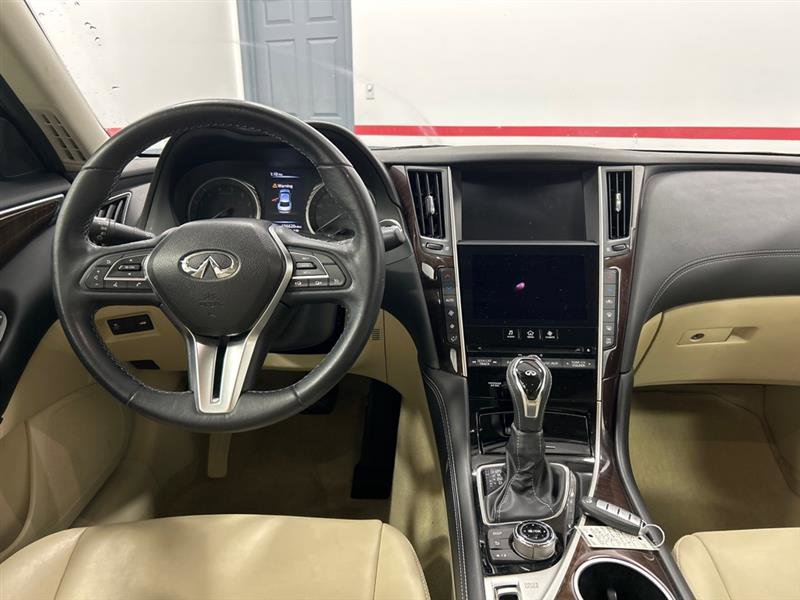 Used 2018 INFINITI Q50 Luxe image 10
