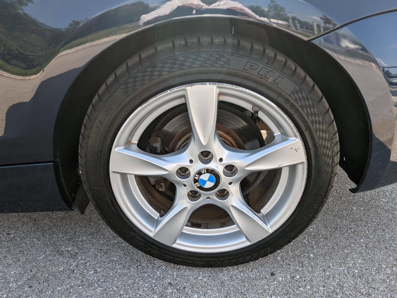 Used 2012 BMW 128i Convertible image 32