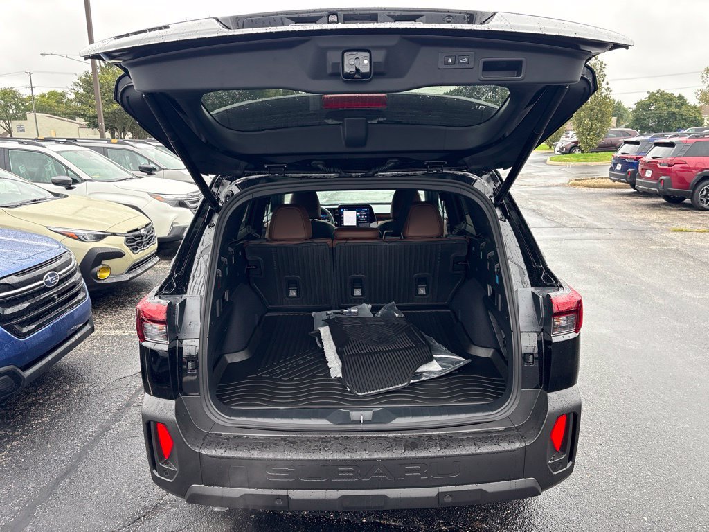New 2026 Subaru Outback Touring AWD/4WD image 8