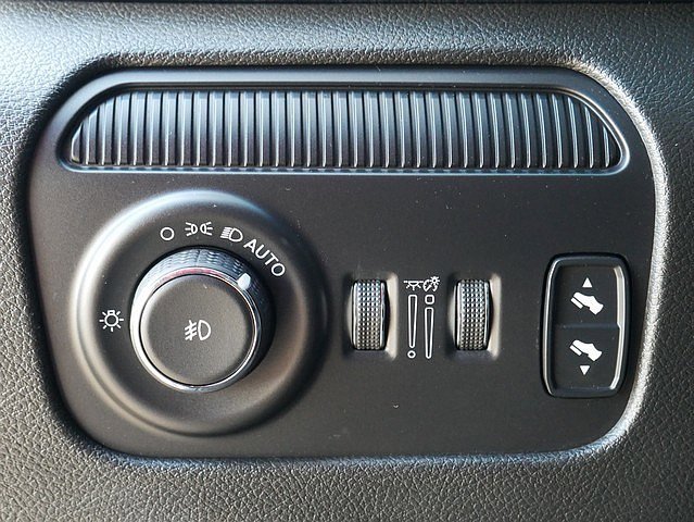 Used 2024 Jeep Wagoneer Series II image 28