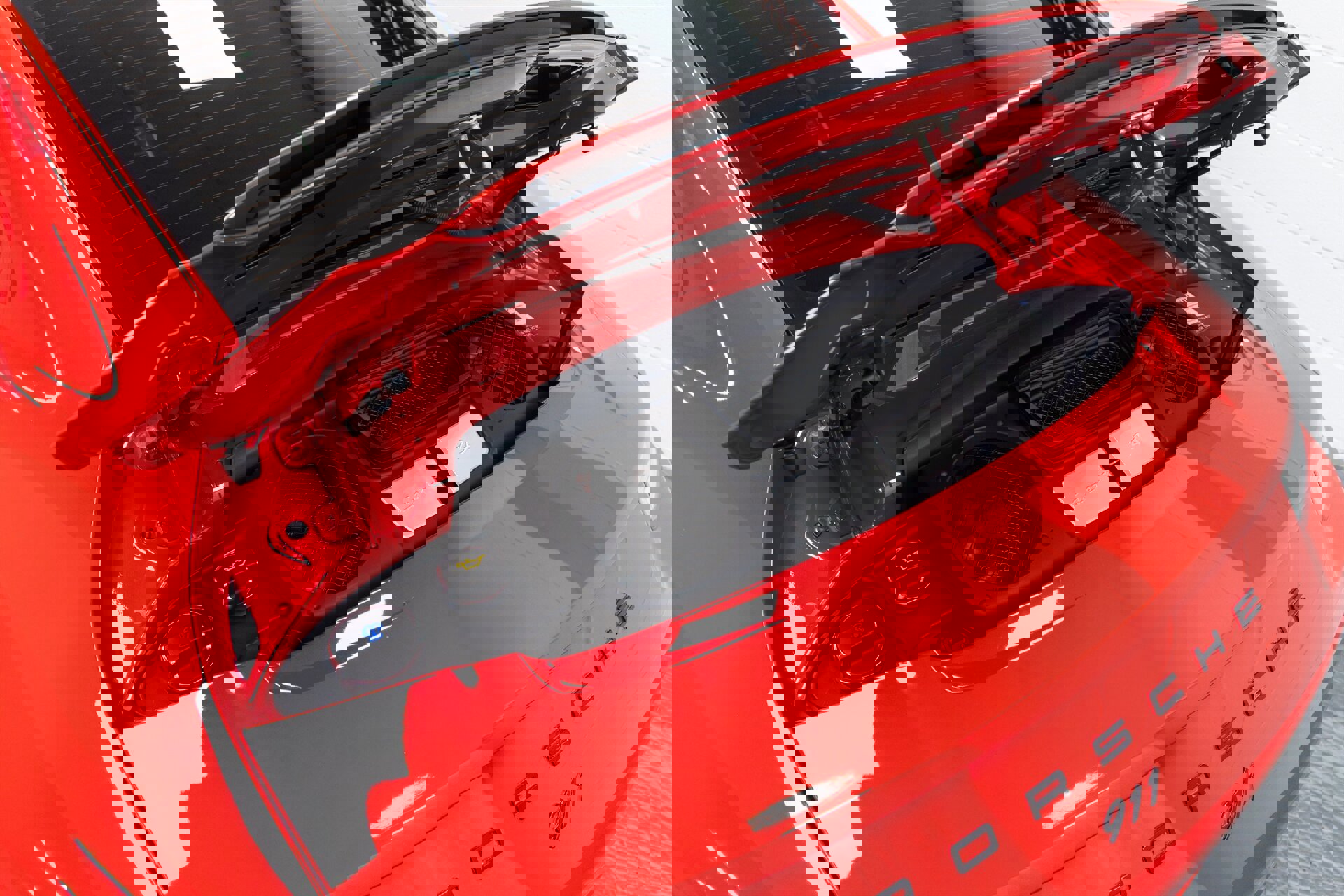 Used 2015 Porsche 911 Carrera image 13