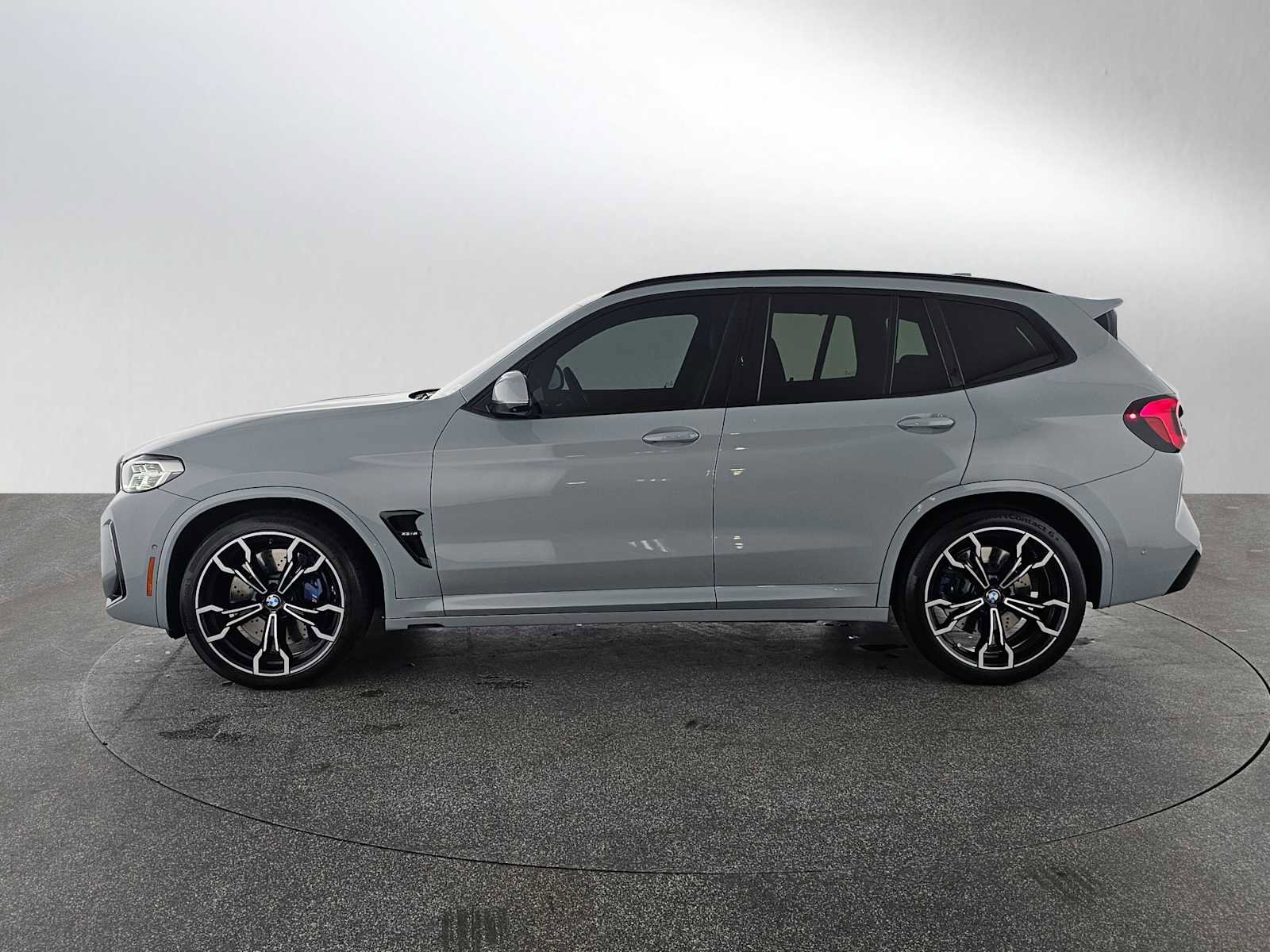 Used 2022 BMW X3 M w/ Executive Package AWD/4WD image 6