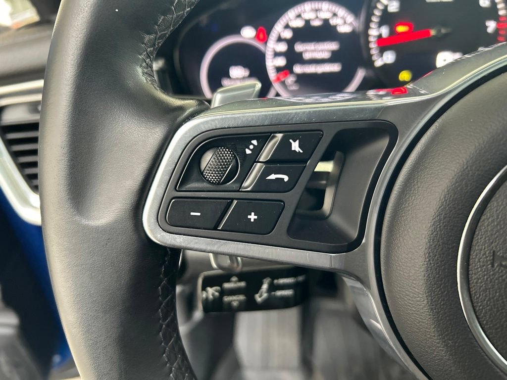 Used 2019 Porsche Panamera 4 AWD/4WD image 47