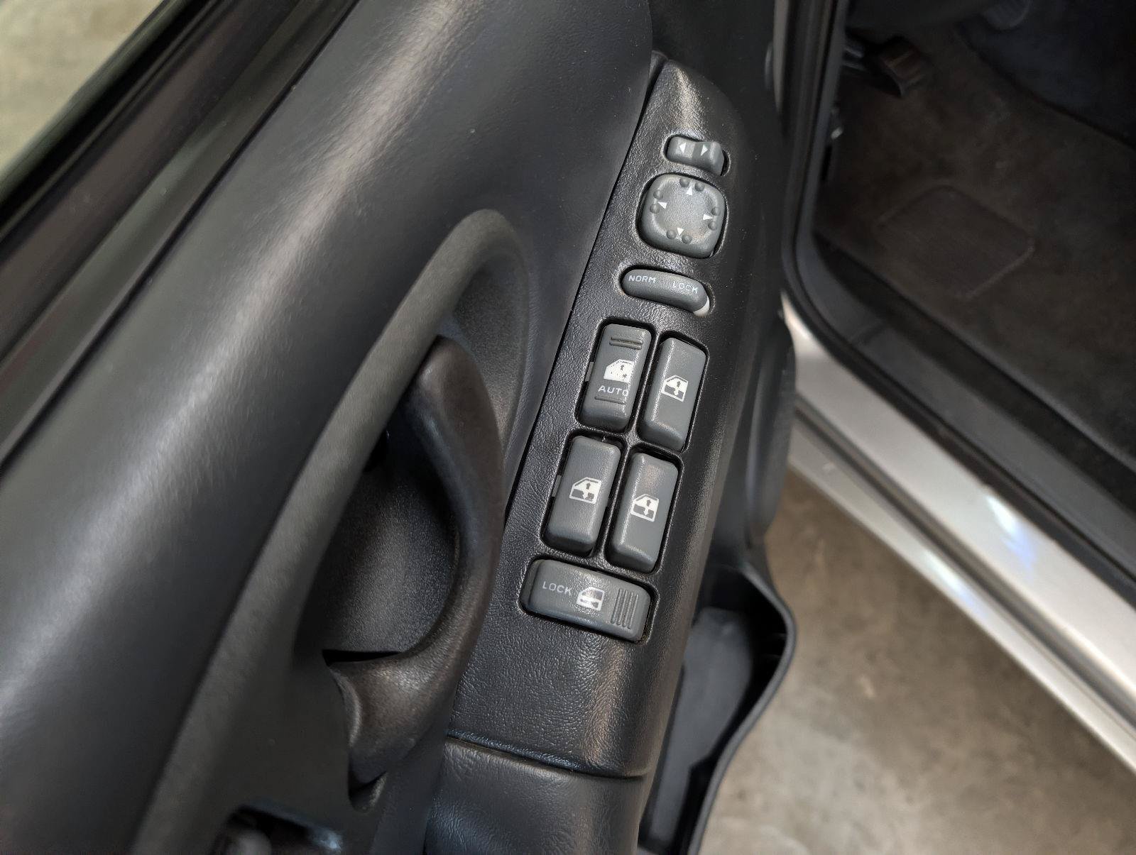 Used 2000 GMC Jimmy SLT AWD/4WD image 19