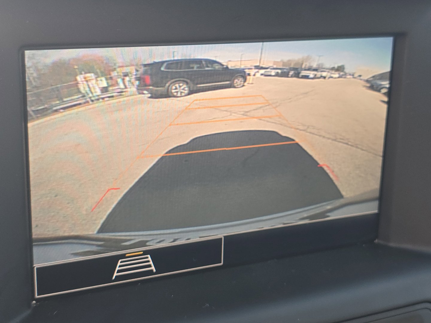 Used 2022 GMC Terrain SLE w/ Driver Convenience Package image 32