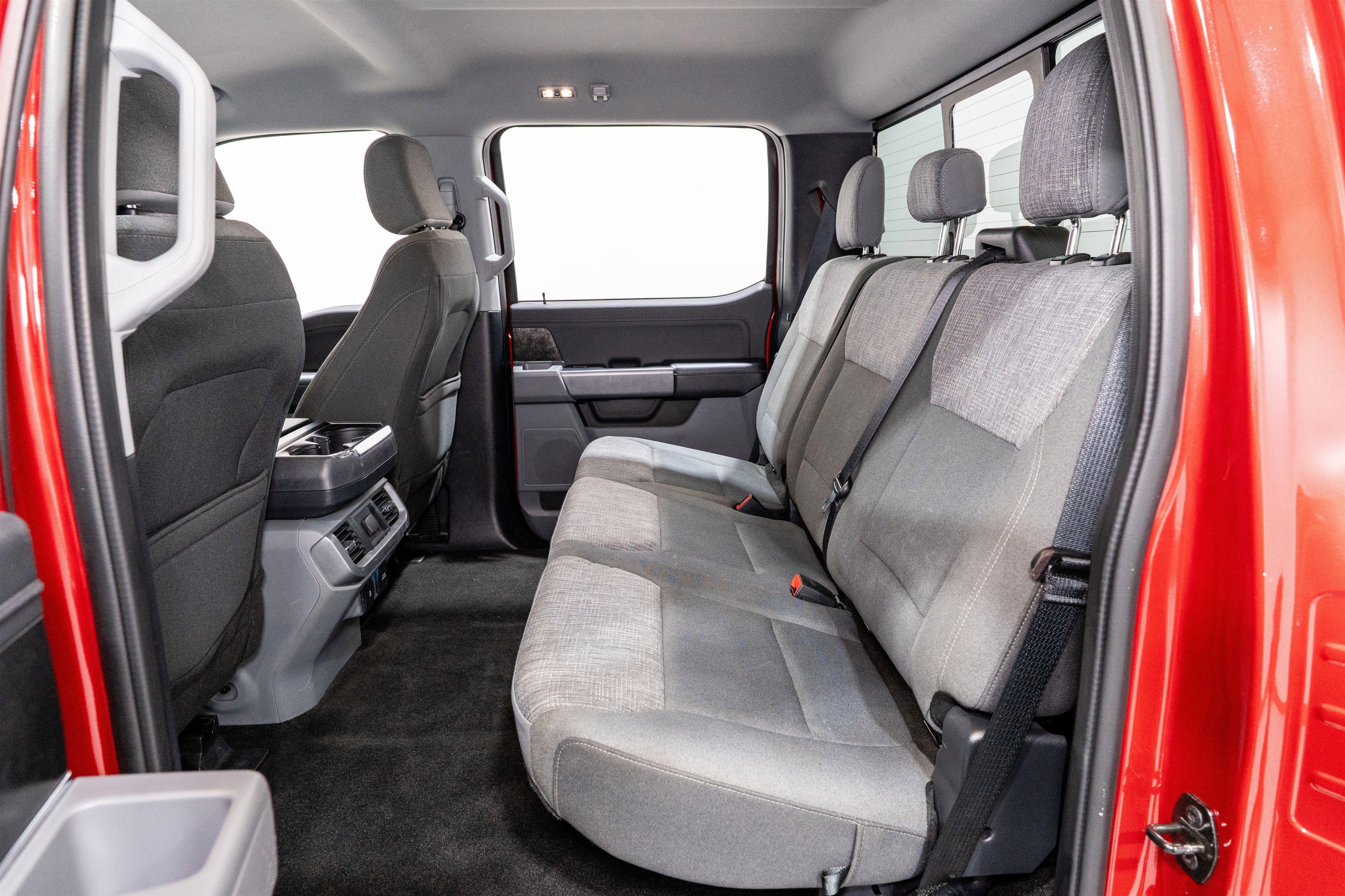 Used 2022 Ford F150 XLT w/ Equipment Group 302A High image 32