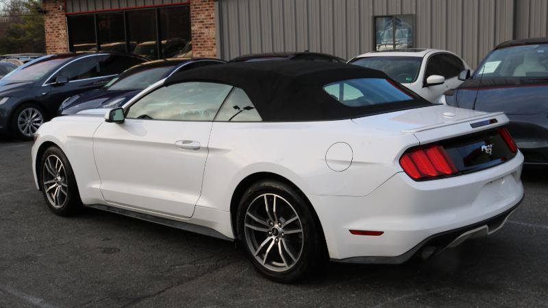 Used 2016 Ford Mustang Premium RWD image 7