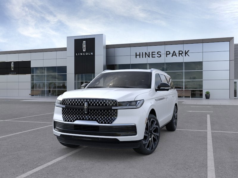 New 2026 Lincoln Navigator Reserve image 2