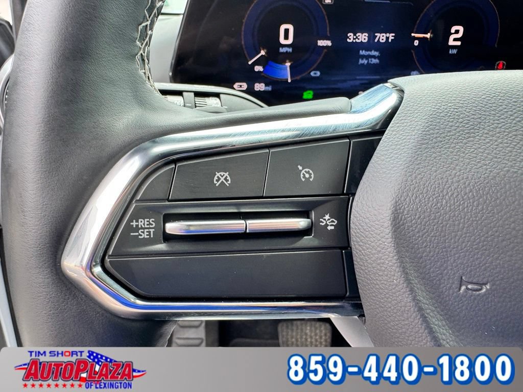 Used 2024 Chevrolet Blazer EV LT AWD/4WD image 25