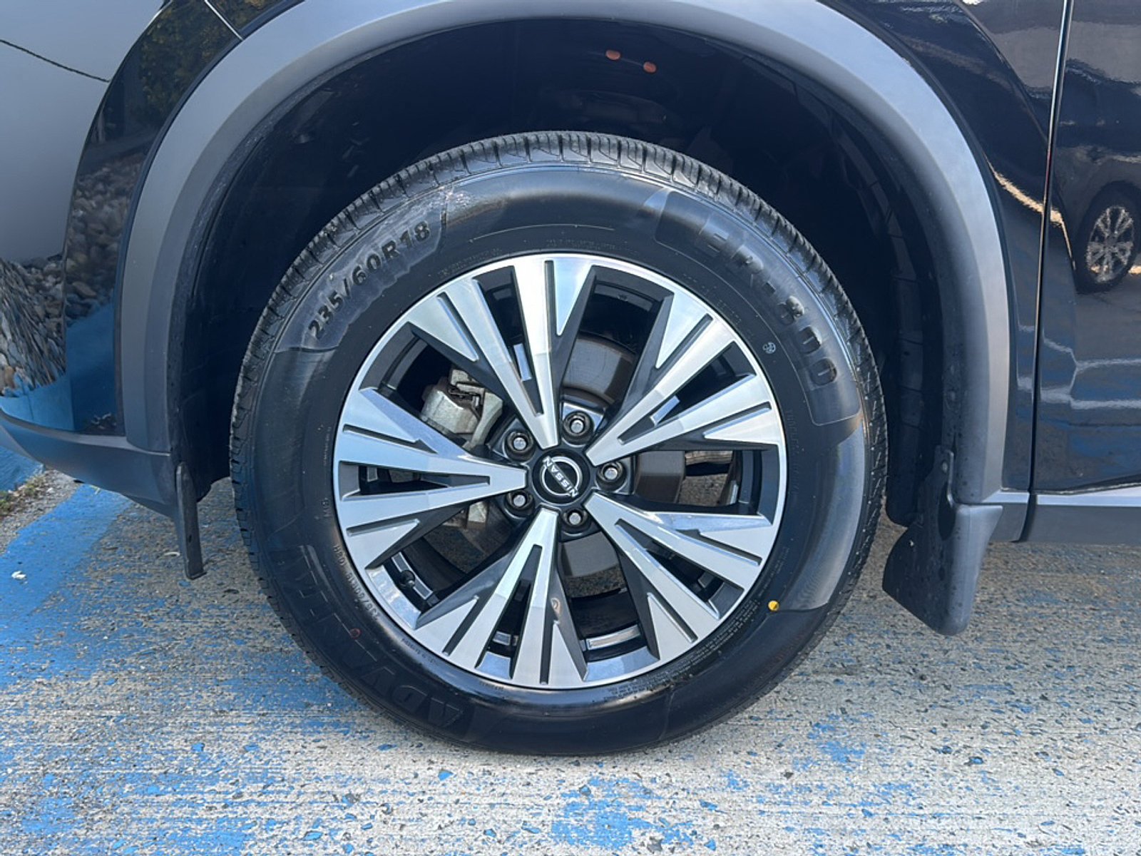 Used 2023 Nissan Rogue SV AWD/4WD image 38