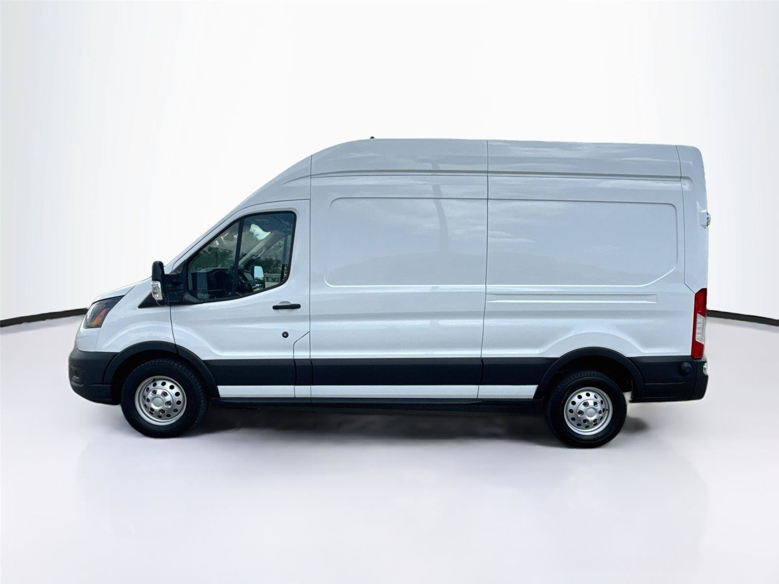 Used 2024 Ford Transit 350 148 High Roof RWD image 23