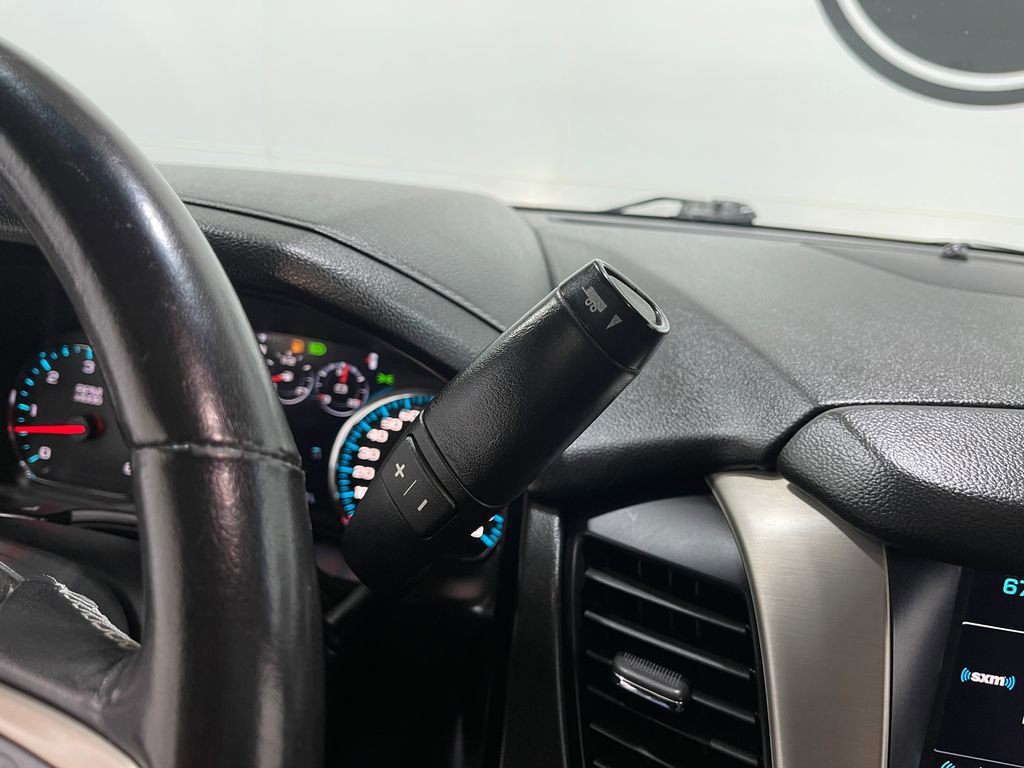 Used 2019 GMC Yukon Denali image 32