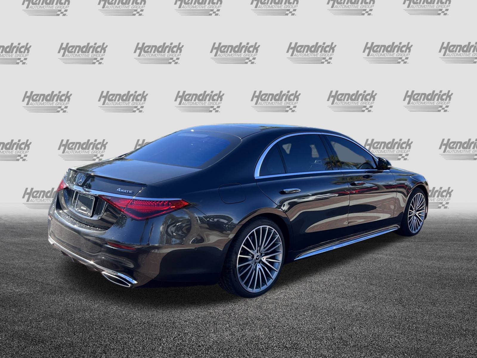 Used 2023 Mercedes-Benz S 580 4MATIC Sedan image 10