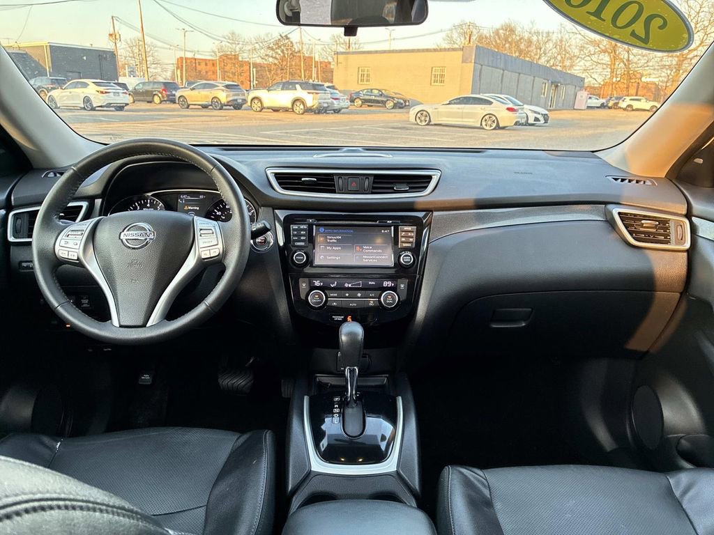 Used 2016 Nissan Rogue SL w/ SL Premium Package image 18