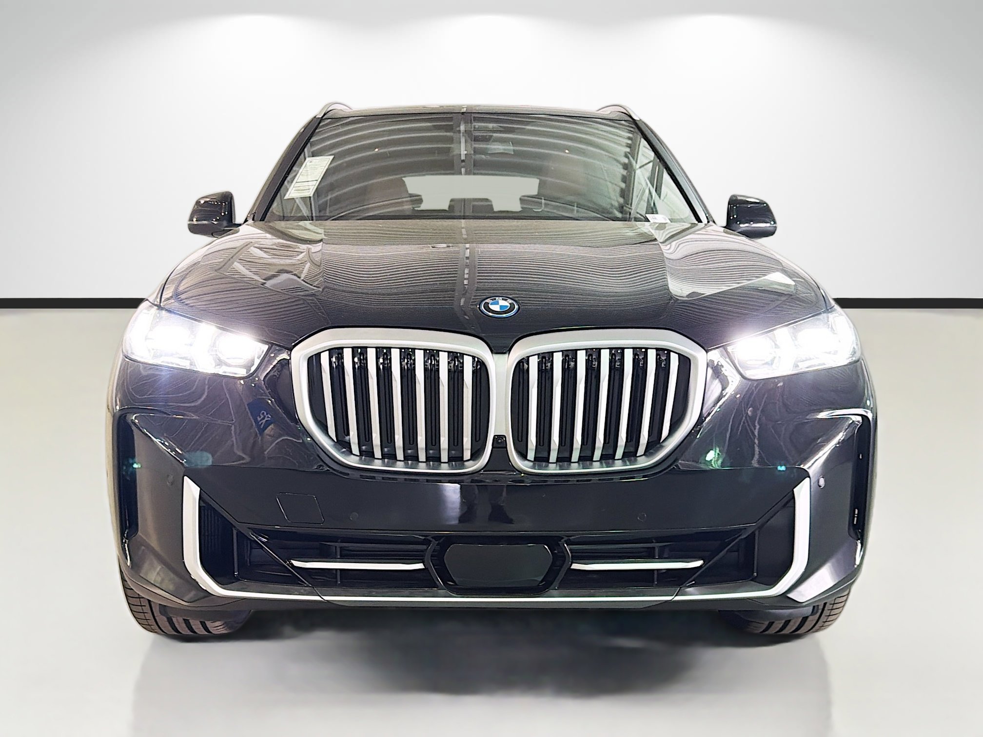 New 2026 BMW X5 xDrive50e AWD/4WD image 8