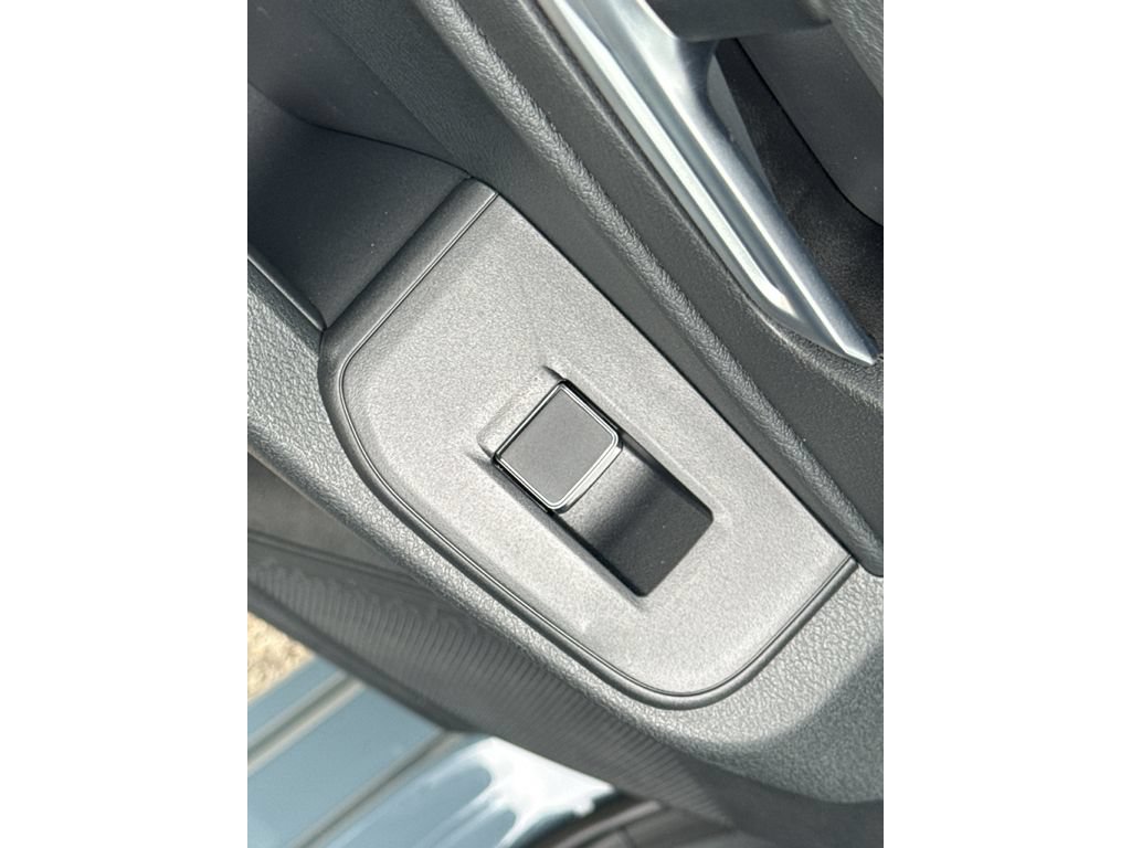 New 2027 Nissan Sentra SV FWD image 24