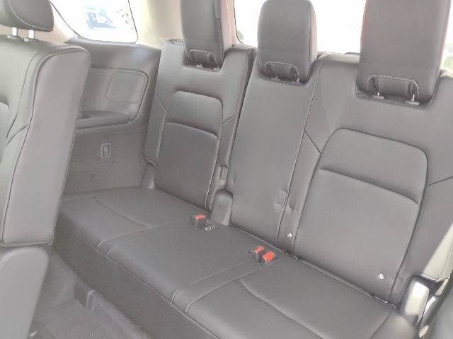 New 2026 Nissan Pathfinder SL AWD/4WD image 15