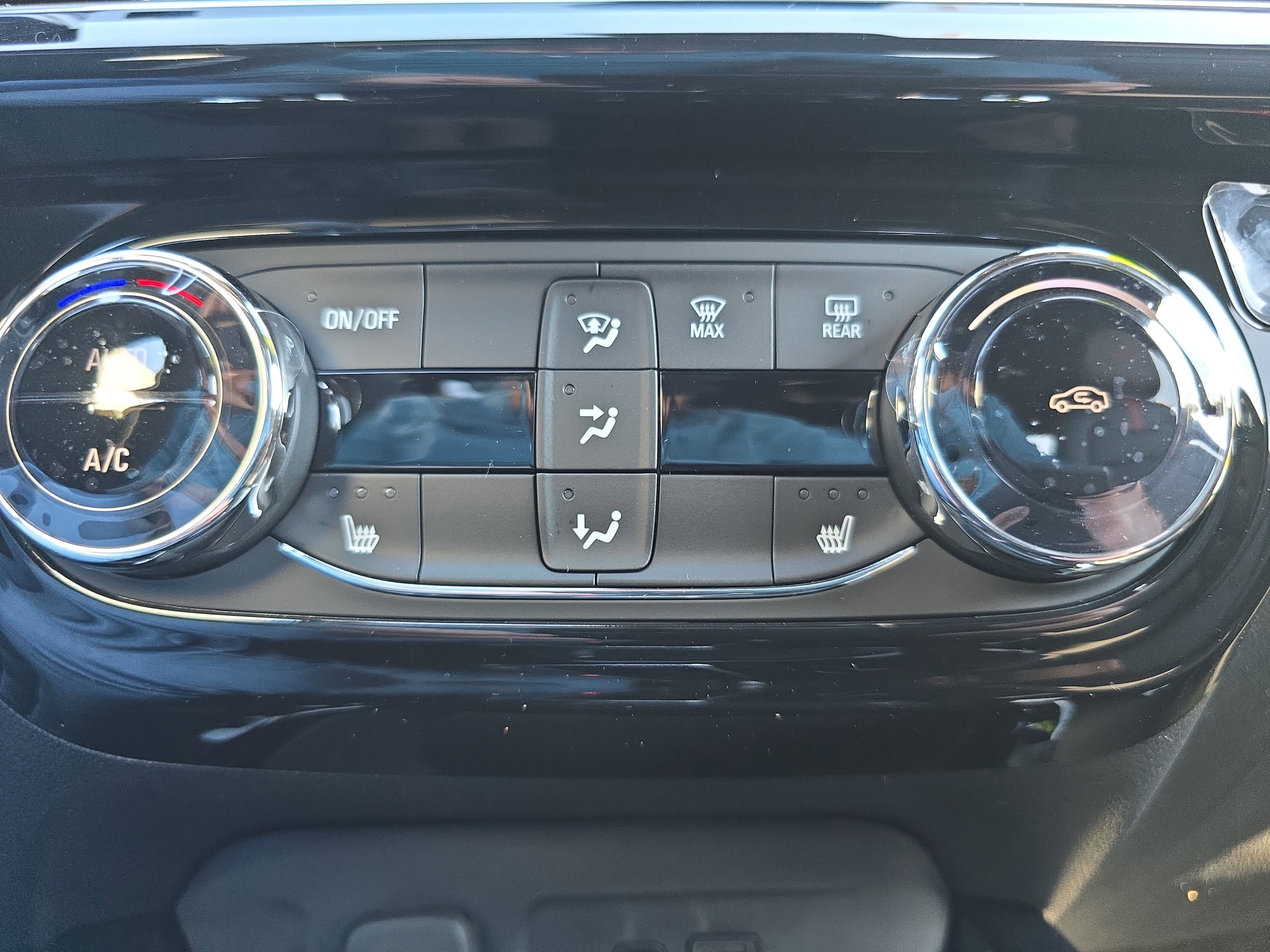 New 2026 Chevrolet Trax RS image 27