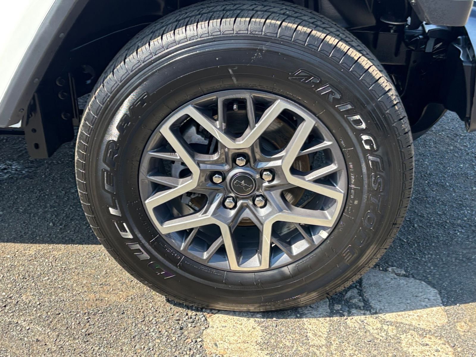Used 2025 Jeep Wrangler Unlimited Sahara AWD/4WD image 30