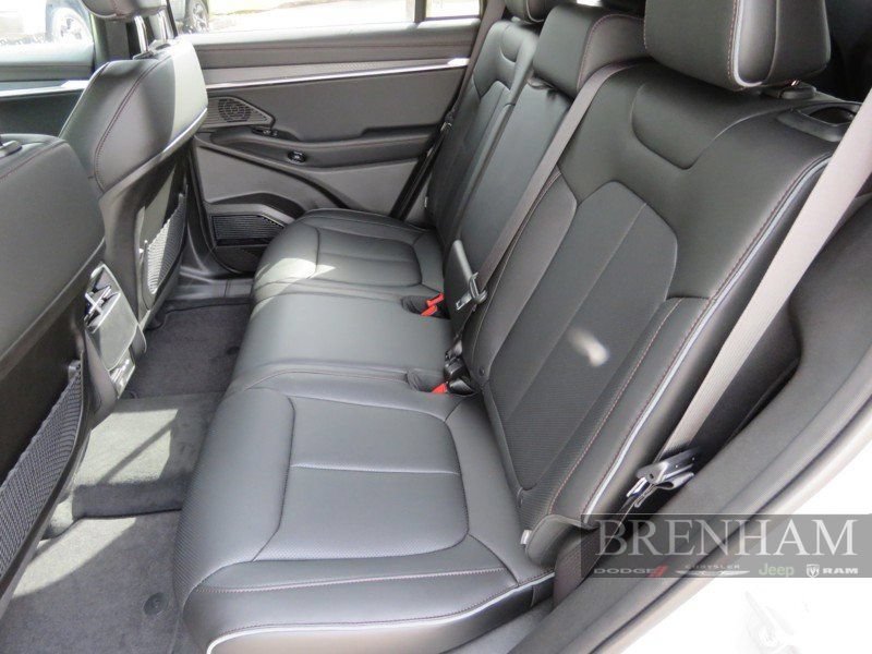 Used 2025 Jeep Wagoneer S Limited w/ Comfort Package AWD/4WD image 14
