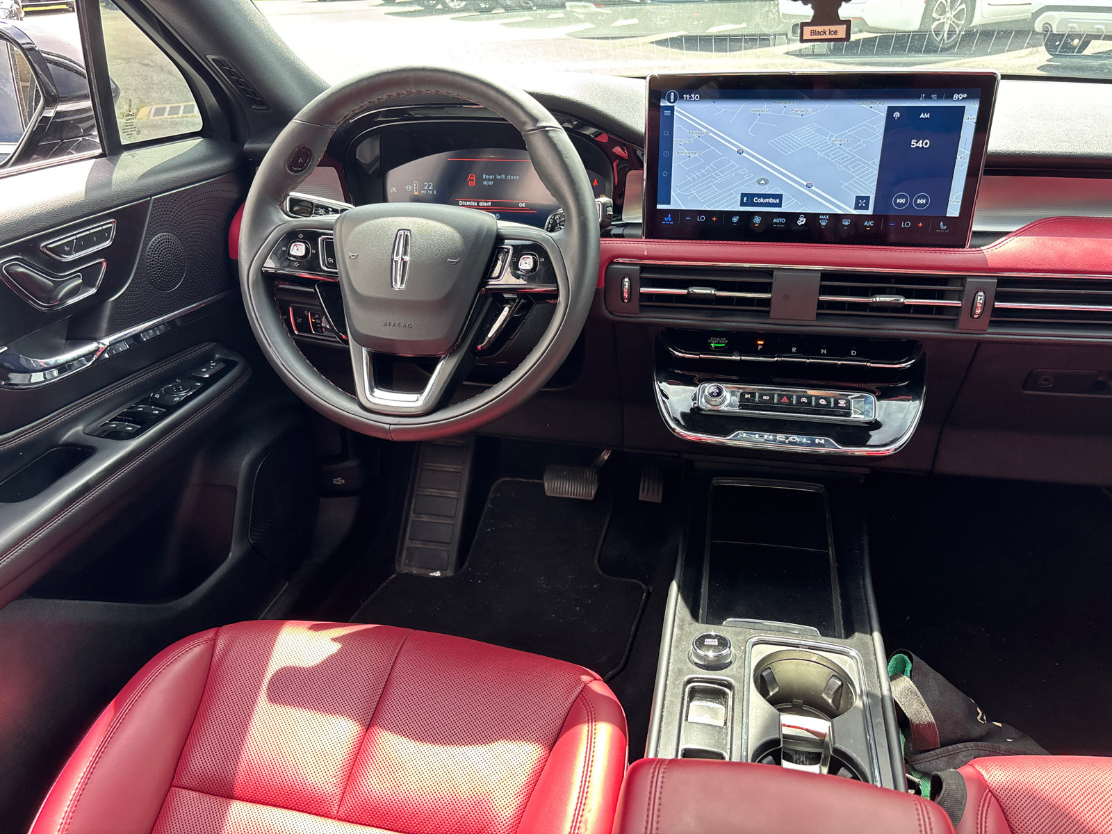 Certified 2025 Lincoln Corsair Reserve AWD/4WD image 30