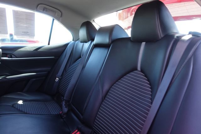 Certified 2020 Toyota Camry SE w/ Convenience Package image 29