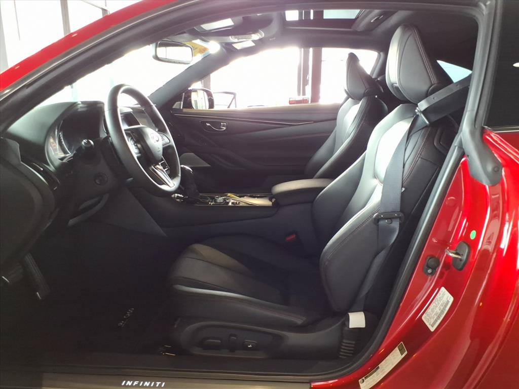 Used 2022 INFINITI Q60 Red Sport 400 w/ Cargo Package AWD/4WD image 10
