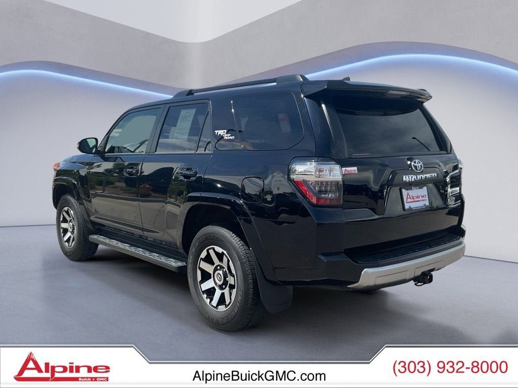 Used 2024 Toyota 4Runner TRD Off-Road Premium w/ Moonroof Package AWD/4WD image 3