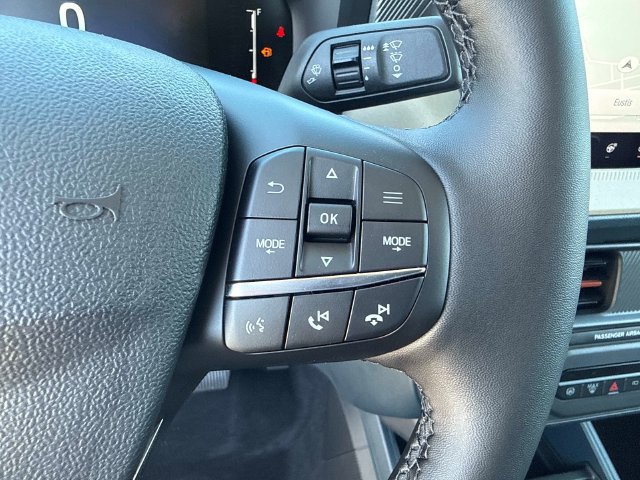 New 2026 Ford Maverick Lariat w/ 4K Tow Package AWD/4WD image 30