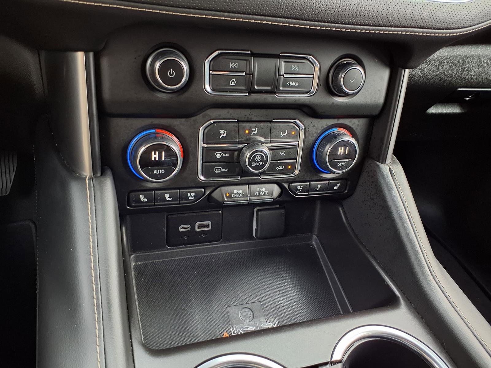 Used 2024 Chevrolet Tahoe Premier image 21