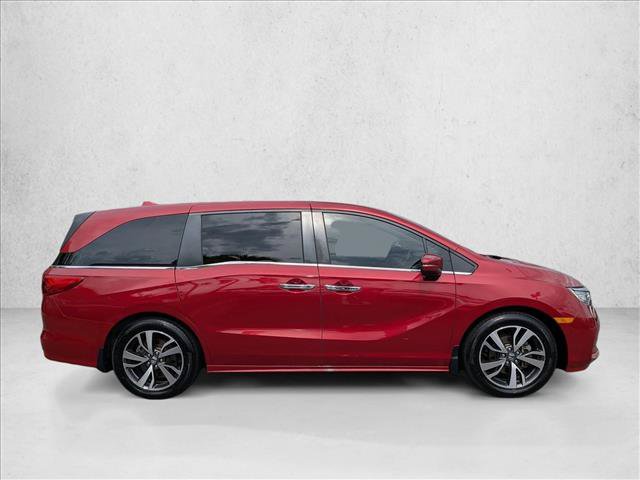 Certified 2022 Honda Odyssey Touring image 4