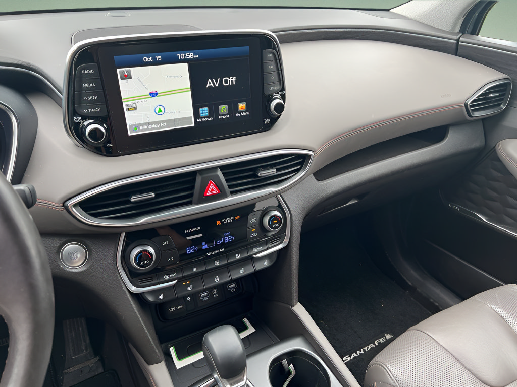 Used 2020 Hyundai Santa Fe Limited AWD/4WD image 25