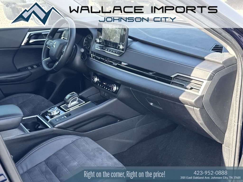 Used 2022 Mitsubishi Outlander SE image 38