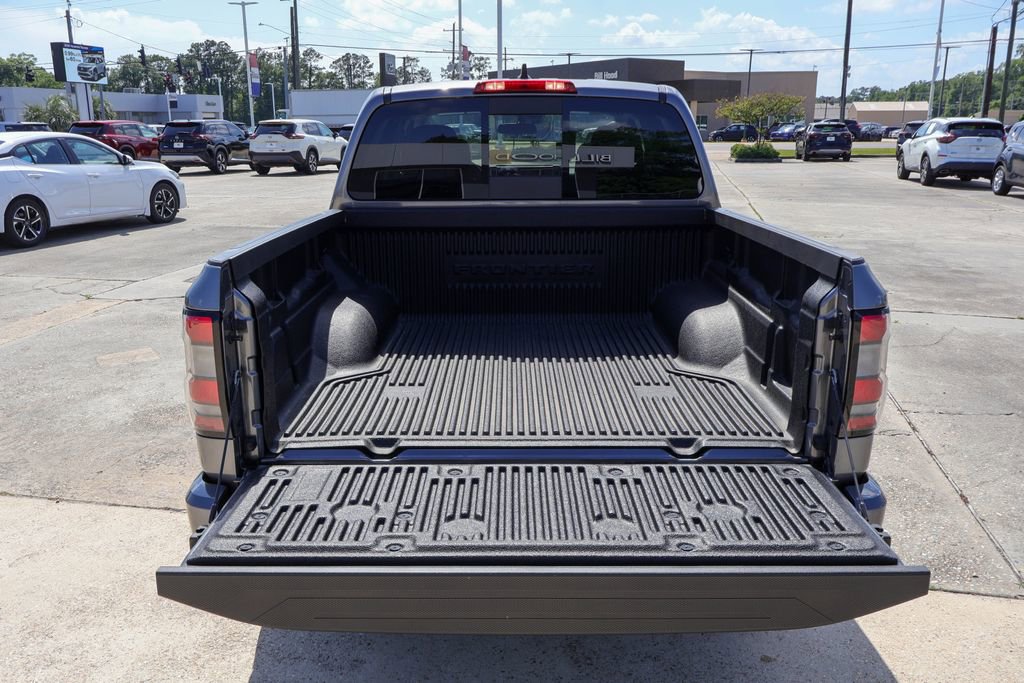 Used 2025 Nissan Frontier SV RWD image 24