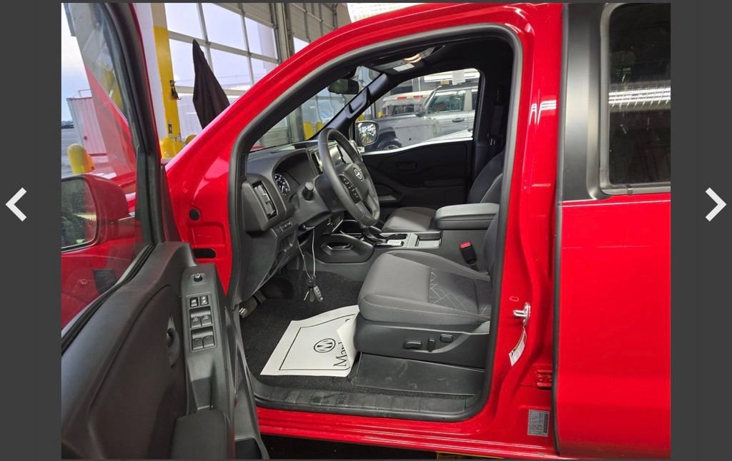 Used 2026 Nissan Frontier SV w/ All-Weather Content Package AWD/4WD image 13