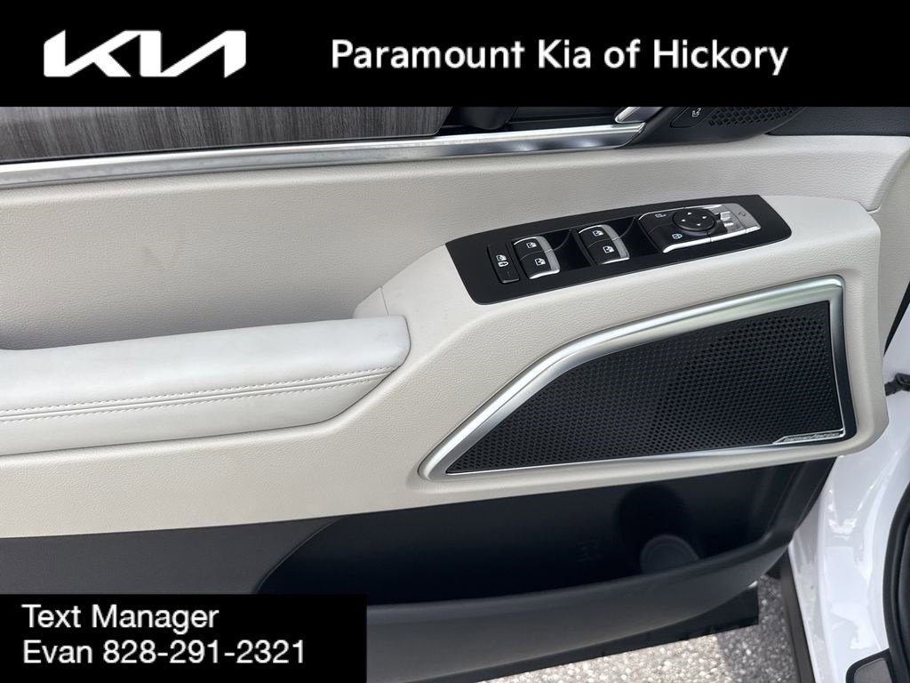 Used 2025 Kia Telluride SX Prestige image 22