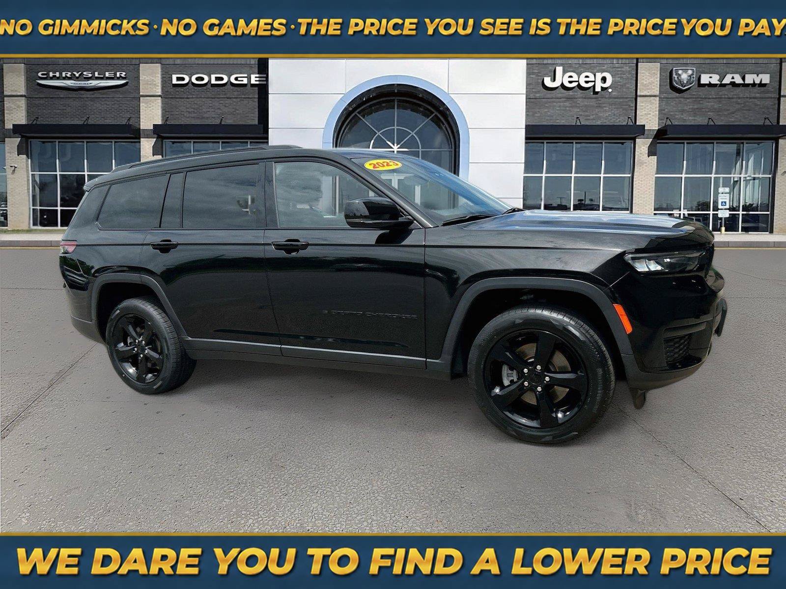 Used 2023 Jeep Grand Cherokee L Laredo AWD/4WD image 1
