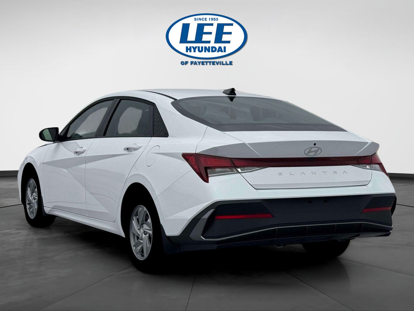 New 2026 Hyundai Elantra SE FWD image 7