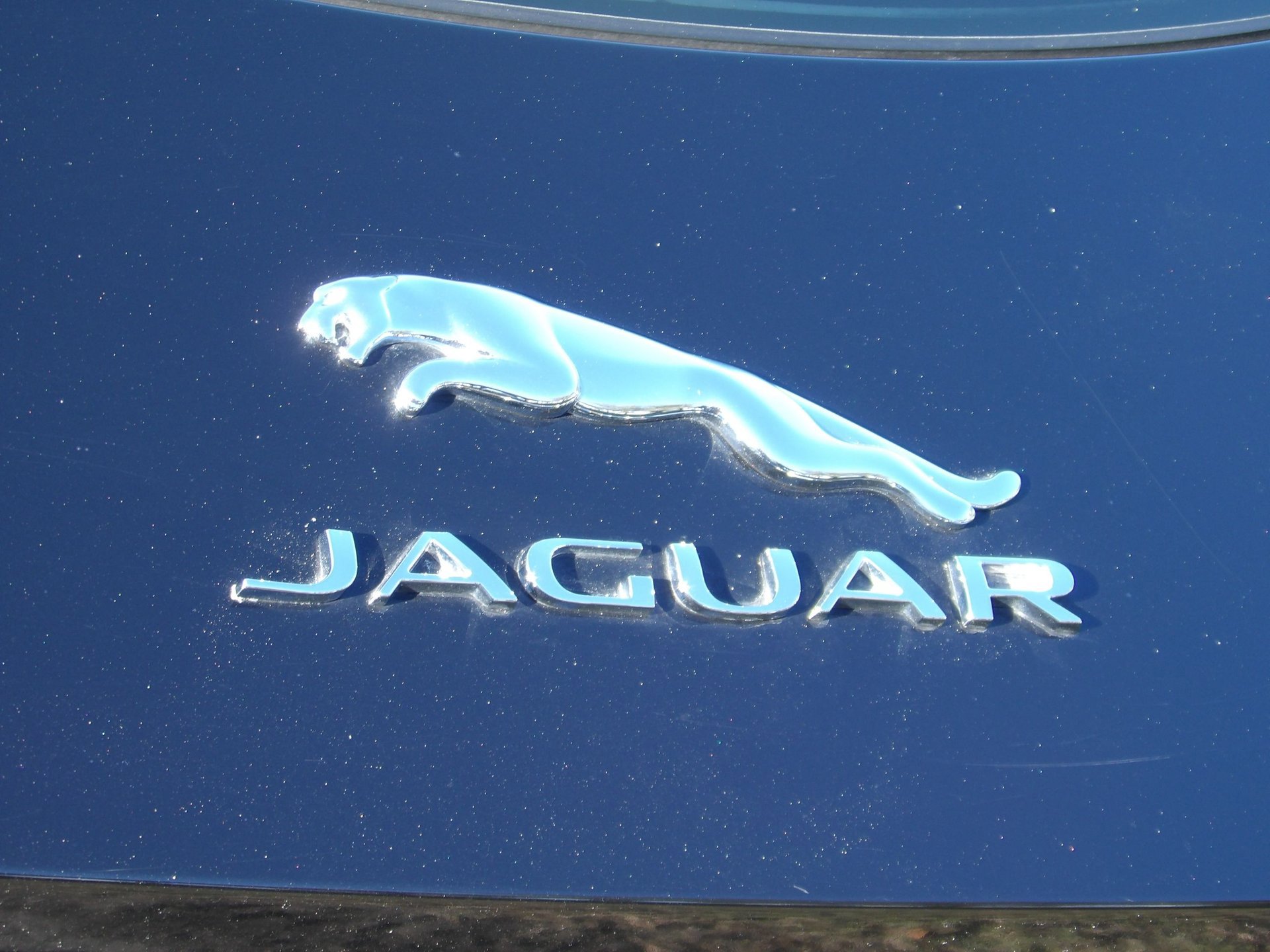 Used 2015 Jaguar F-TYPE S image 23