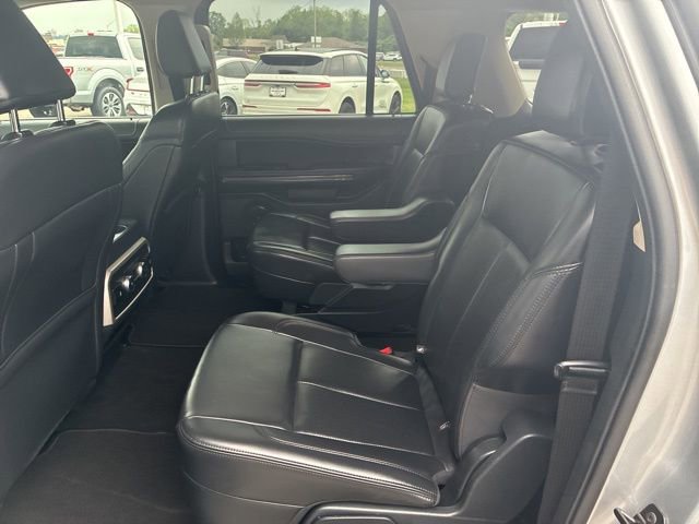 Used 2024 Ford Expedition Max XLT AWD/4WD image 23