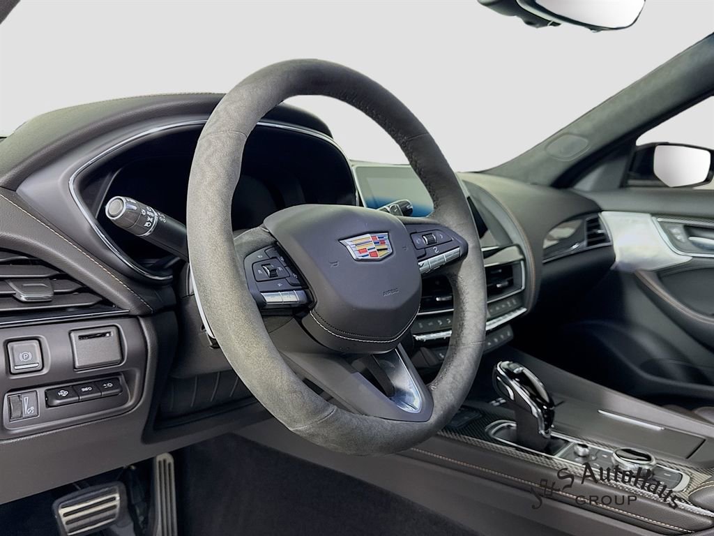 Used 2023 Cadillac CT5 V w/ Premium Package image 9