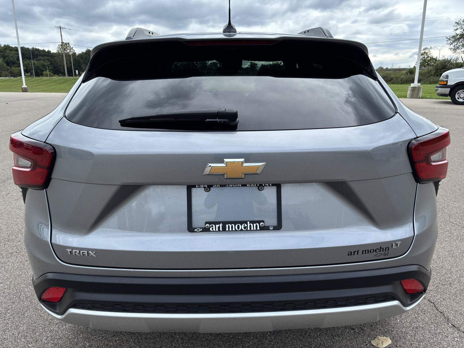 Used 2025 Chevrolet Trax LT w/ LT Convenience Package FWD image 6