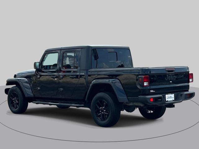 Used 2022 Jeep Gladiator Sport AWD/4WD image 6