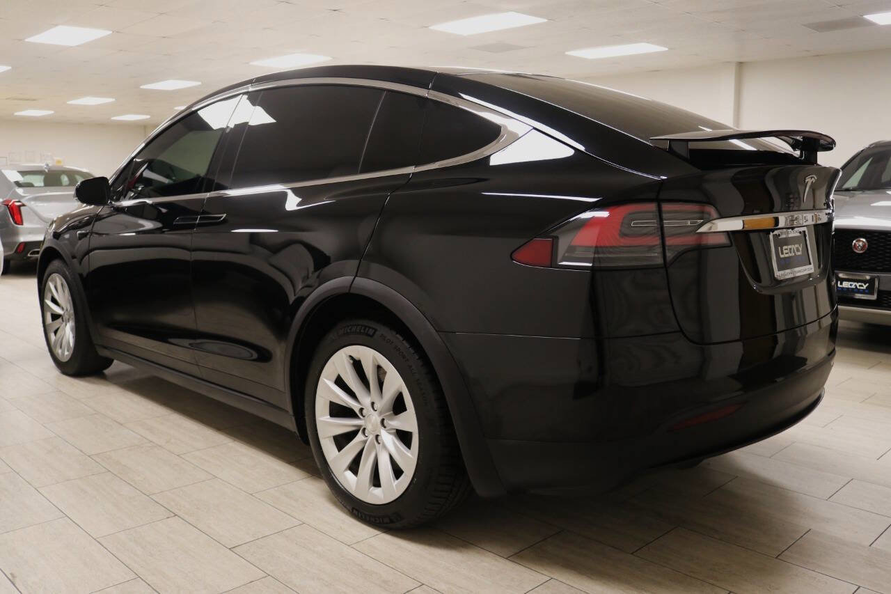 Used 2020 Tesla Model X image 7