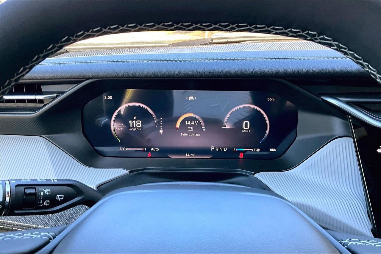 New 2026 Jeep Cherokee Laredo image 11