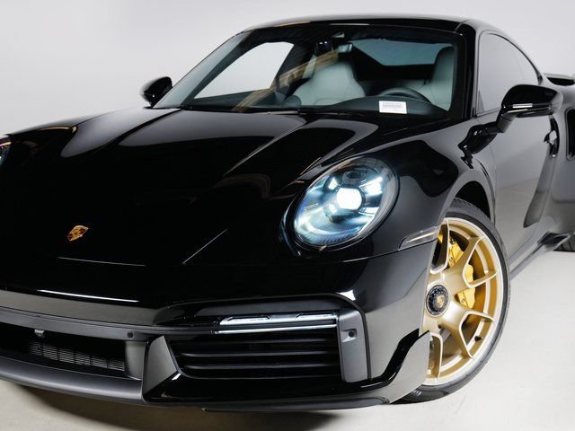 Certified 2025 Porsche 911 Turbo S AWD/4WD image 28