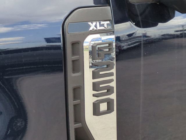 Used 2023 Ford F250 XLT w/ 360-Degree Camera Package AWD/4WD image 13