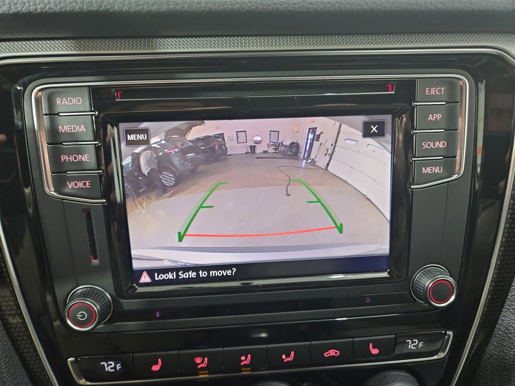 Used 2018 Volkswagen Passat 3.6 image 19